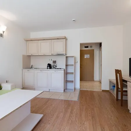 Διαμέρισμα ❤1 Bedroom With Balcony & Kitchen ❤gp❤ *